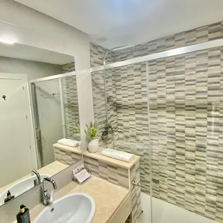 Turisticos Castillo Del Vigia Torremolinos