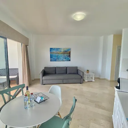 Apartment Turisticos Castillo Del Vigia *