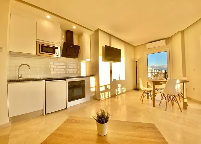 Turisticos Castillo Del Vigia Torremolinos