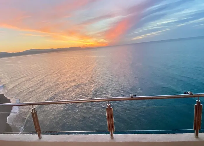 Turísticos Castillo Del Vigia